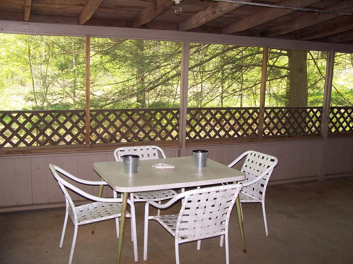 Cabin Creekwood Lyndhurst Exterior photo